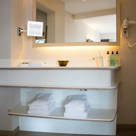 Hotel Abc 4*